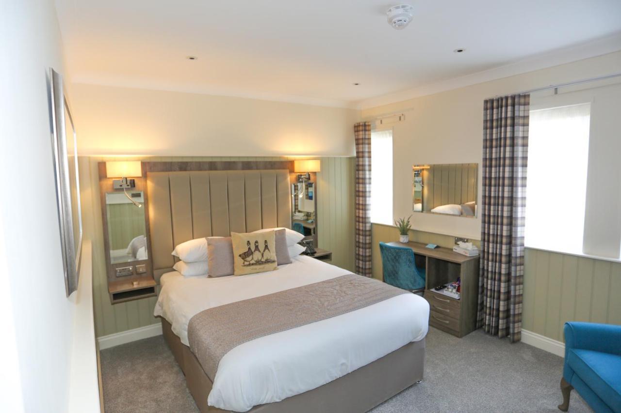 Duck Bay Hotel & Restaurant Balloch Esterno foto
